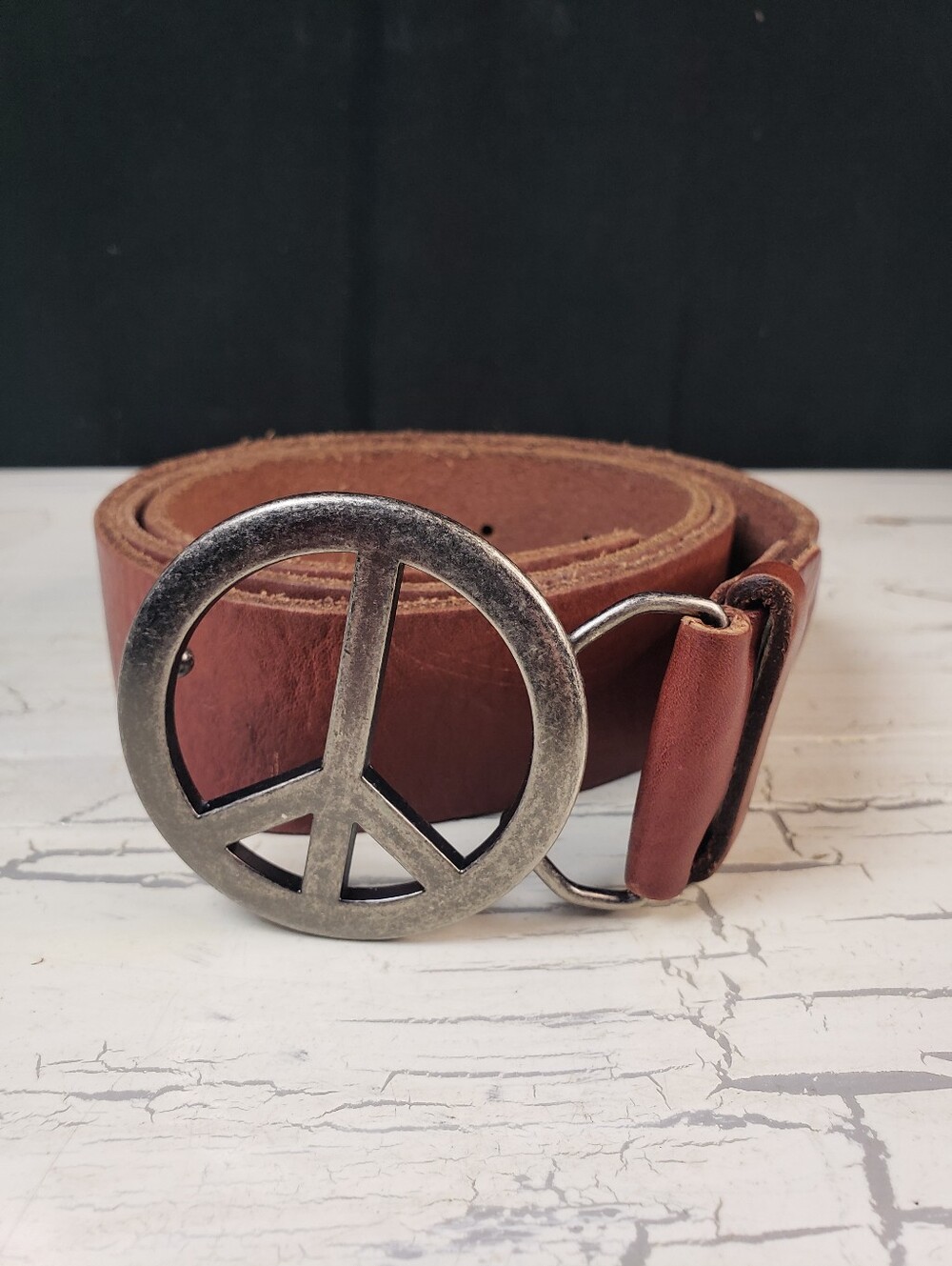 American Eagle Outfitters Leather Belt in Brown w/ Peace Symbol Buckle - size L